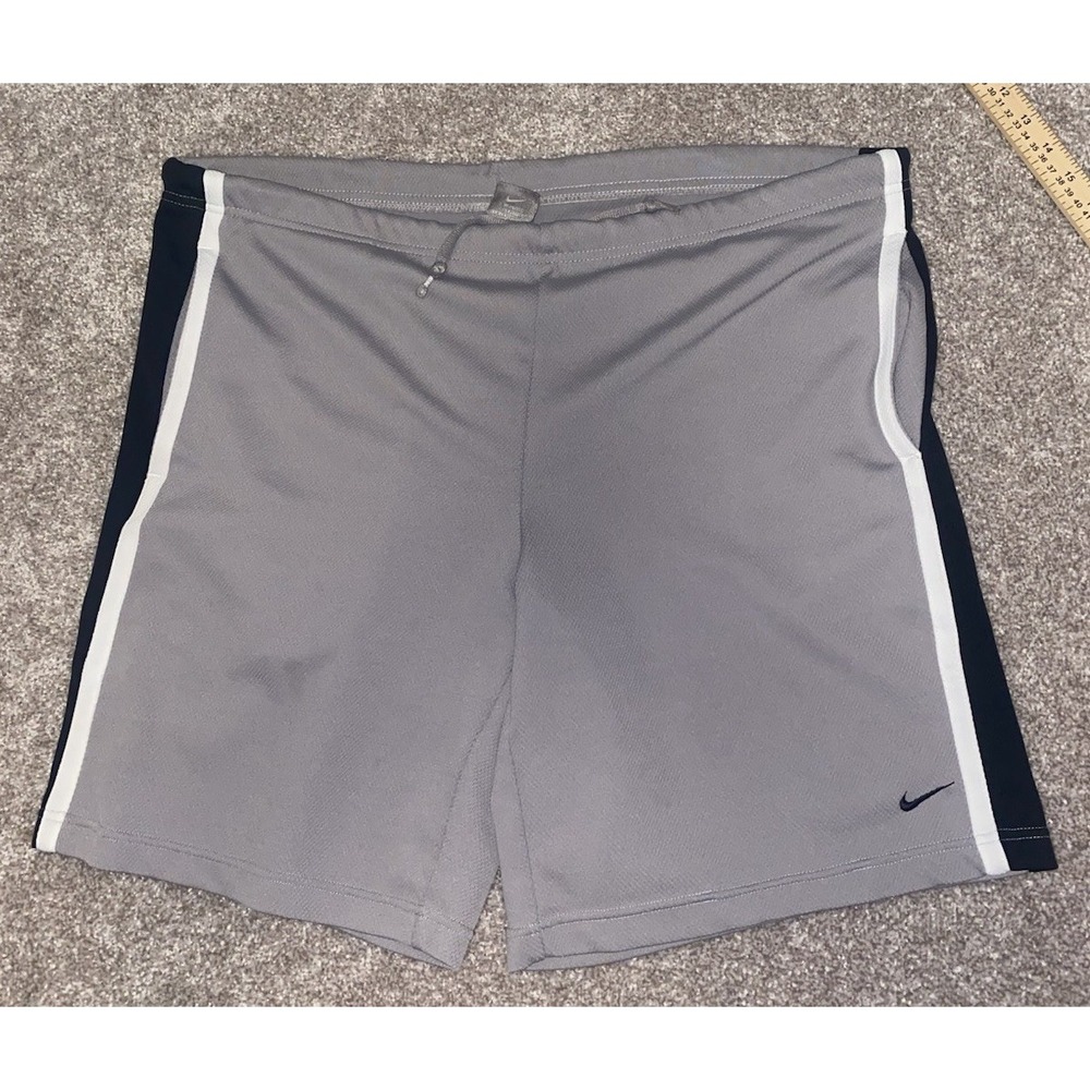 NIKE Gray Tag DRI-FIT Mens 42 Gray Active Stretch Shorts Basketball Gym Casual